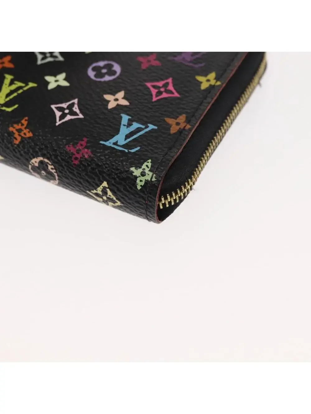 Louis Vuitton add touch
